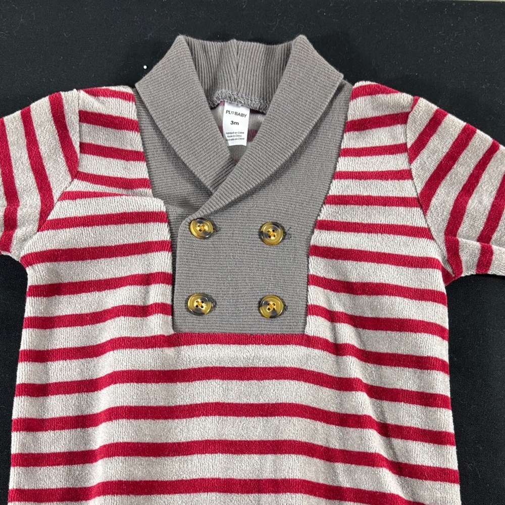 Assorted Boy Outfits - Picture 10 of 11